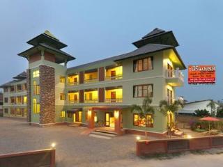 I Garden Hotel Ipoh Luaran gambar